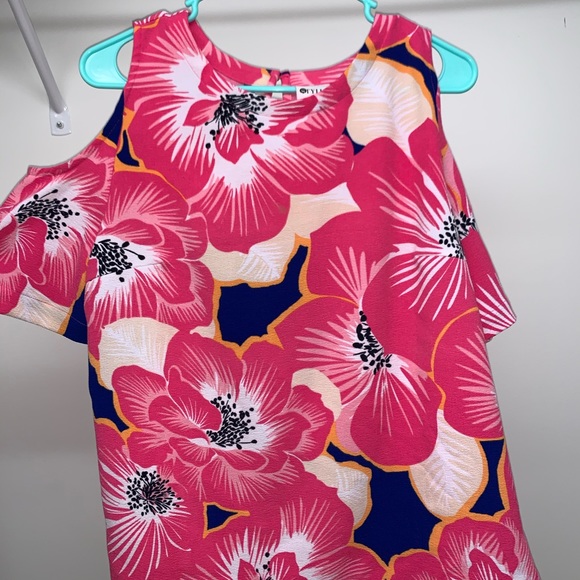 STYLUS floral top - Picture 1 of 2